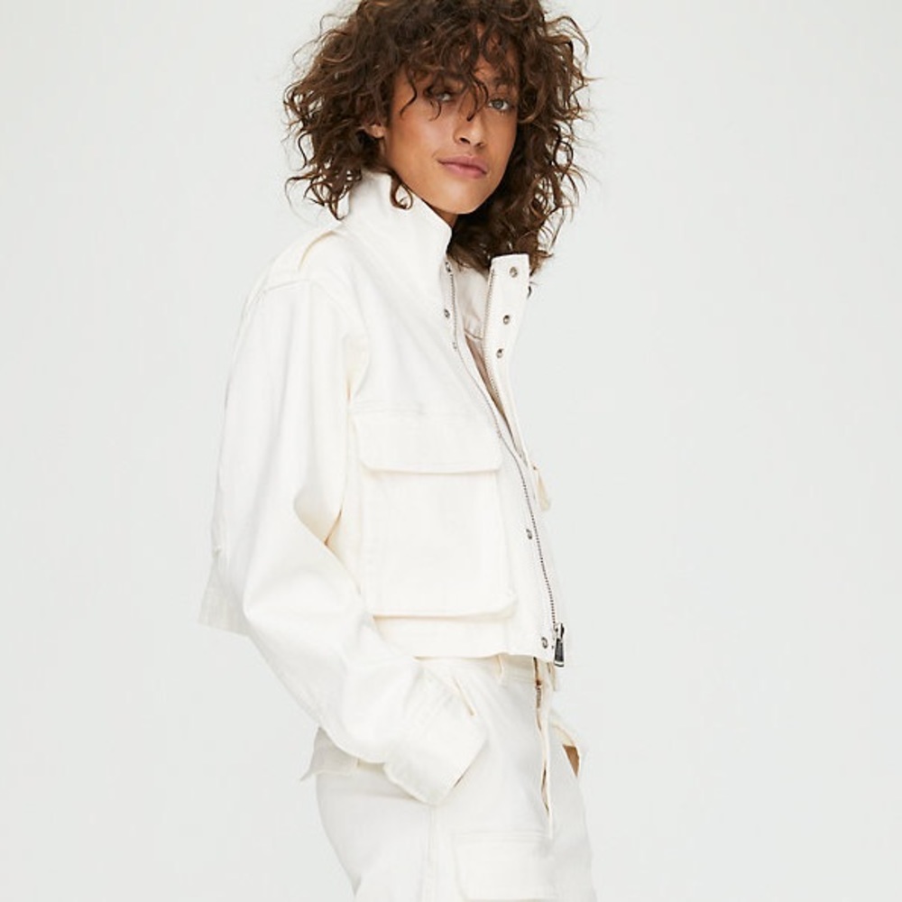 Aritzia TNA jacket